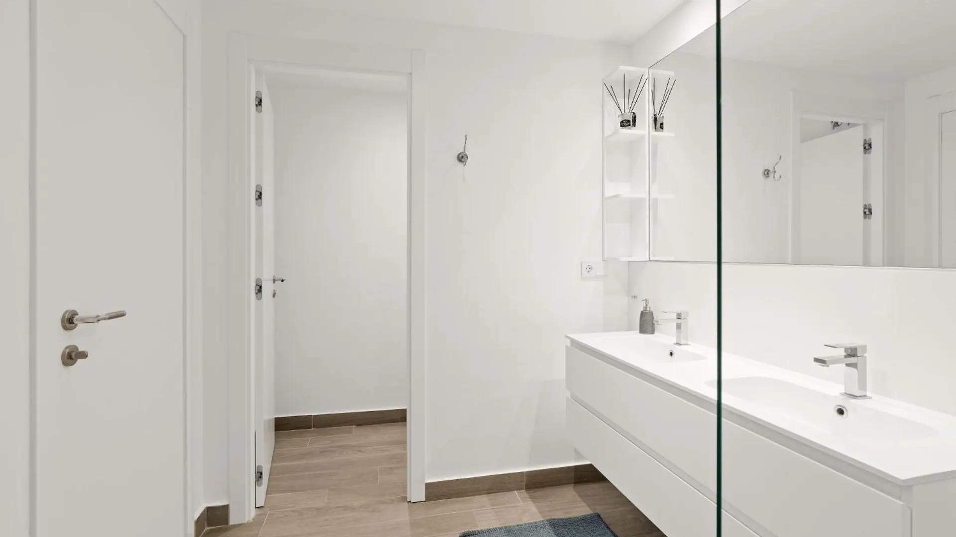 Luxury Apartment Tomaso - The View Fuengirola 0*,  Spain